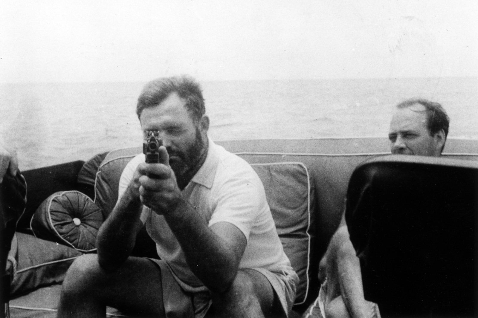 Ernest Hemingway: The Life and Works of a Literary Giant and Their Impact on Modern Literature